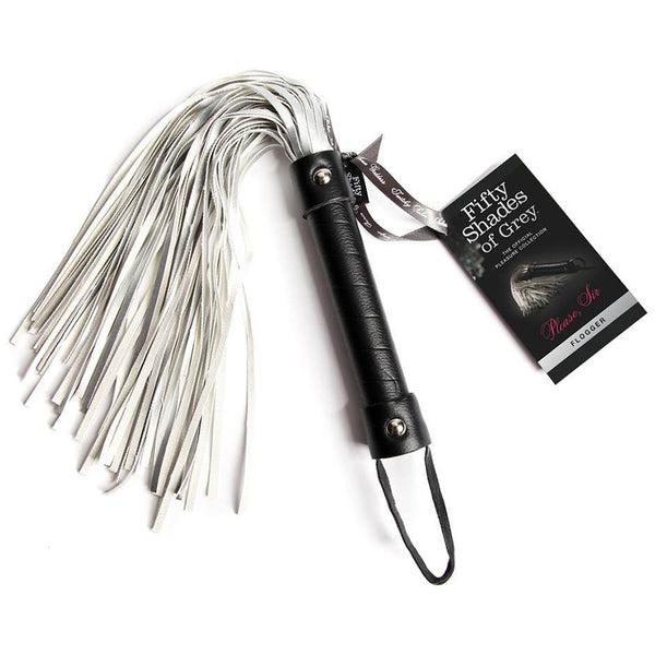 Fifty Shades / Velvet Reign Flogger – Suede Tails for Sensual Power Play